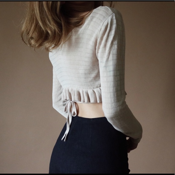 Knit cream ruffle wrap crop top loungewear - Picture 3 of 3